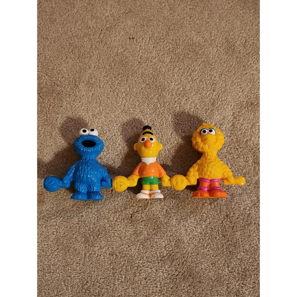 Vintage 1994 Tyco Sesame Street Linking Figures Cookie Monster Bert Big Bird